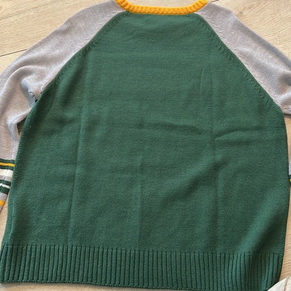 Women’s Green Bay Packers crew sweater - Picture 4 of 4